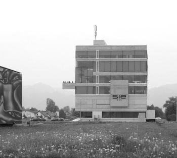 SIE165_s.jpg